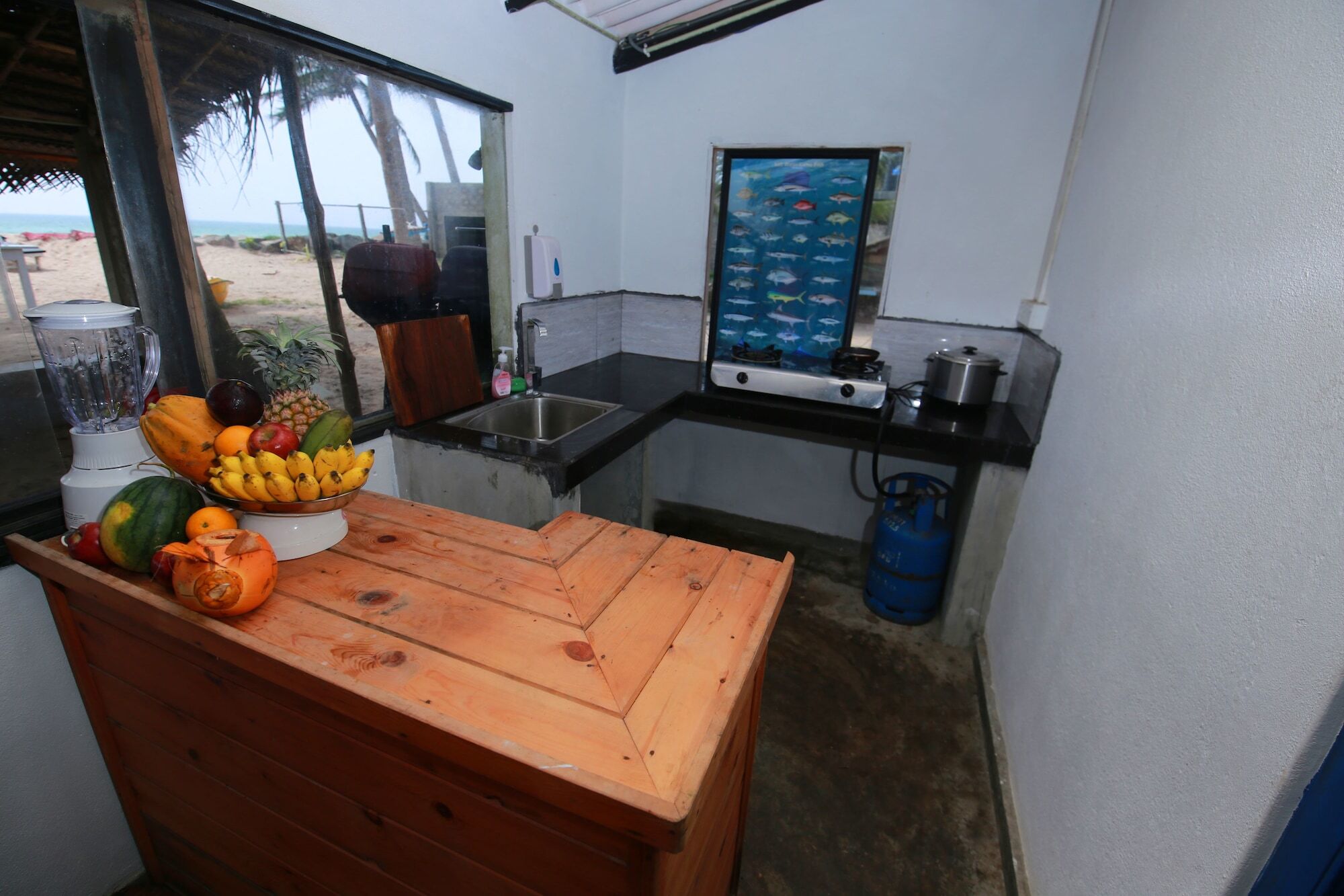 Bluefin Adventure And Deep Sea Fishing Hostel Hikkaduwa Buitenkant foto